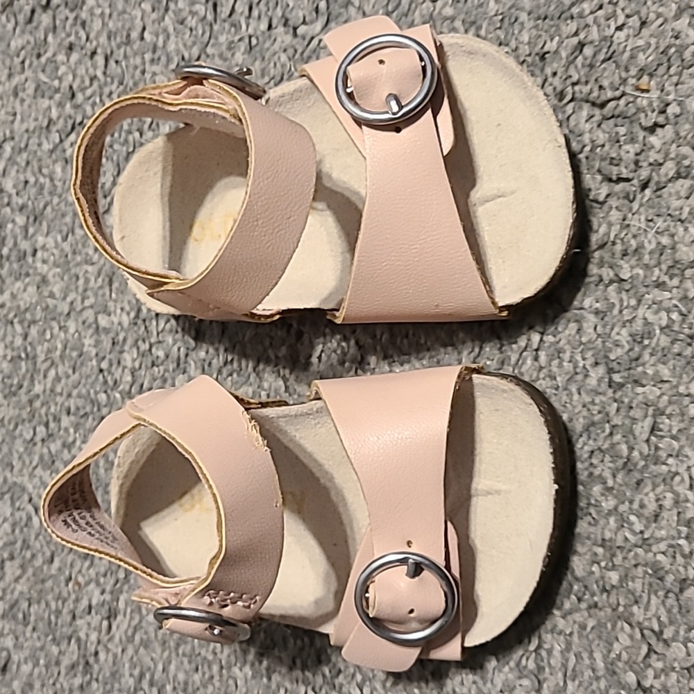 Baby sandals